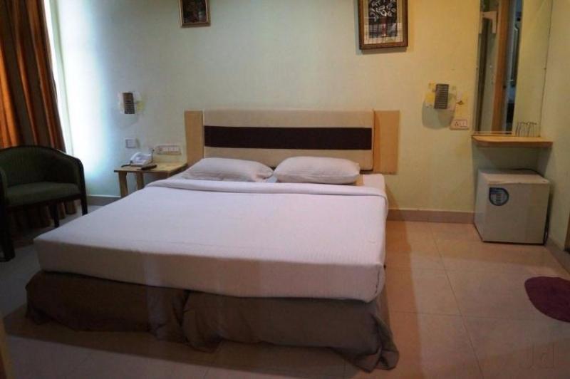 Super Townhouse Ameerpet Balkampet Road Haydarabad Dış mekan fotoğraf